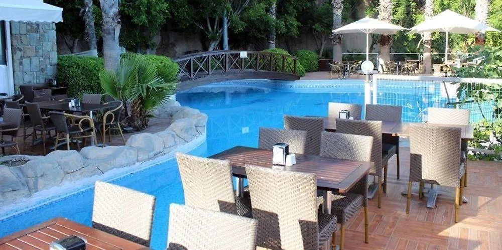 ****  Lighthouse Beach Hotel 오르타켄트 터키